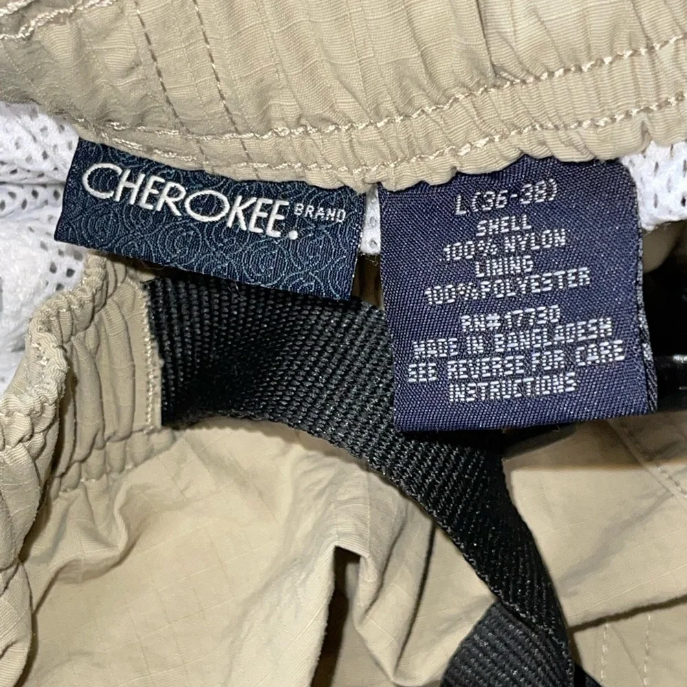 Vintage Cherokee Khaki cargo Swim trunks Size‎ L 36-3 8 with attached buck…